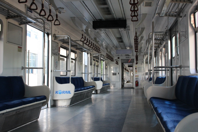 coach, korean, commute, transportation, commuting, empty, republic of korea, electric motors, seating, ceiling, window, mode of transportation, train - vehicle
