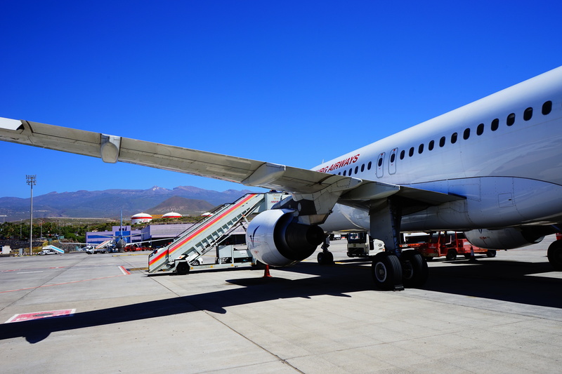 commercial Airplane, engine, industry, travel, passenger, airplane, transportation, land, airport runway, journey, aerospace industry, air Vehicle, airport