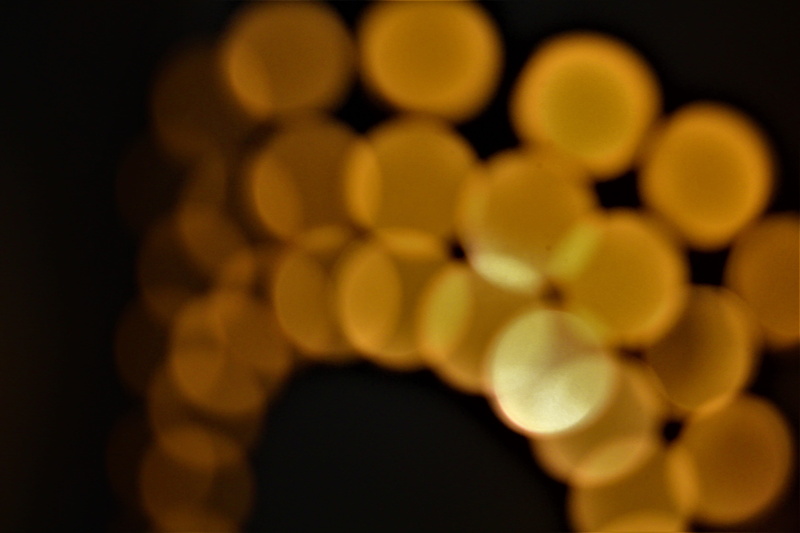 shape, abstract, citrus fruit, no people, yellow, 5K, hues, lights, bokeh, defocused, out of focus, studio shot, black, circle, luxury, nightlife, selective focus
