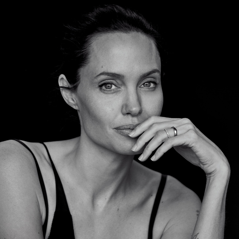portrait, Peter Lindbergh, Wall Street Journal, black and white, actress, model, Angelina Jolie, 1080P, photographer, black background