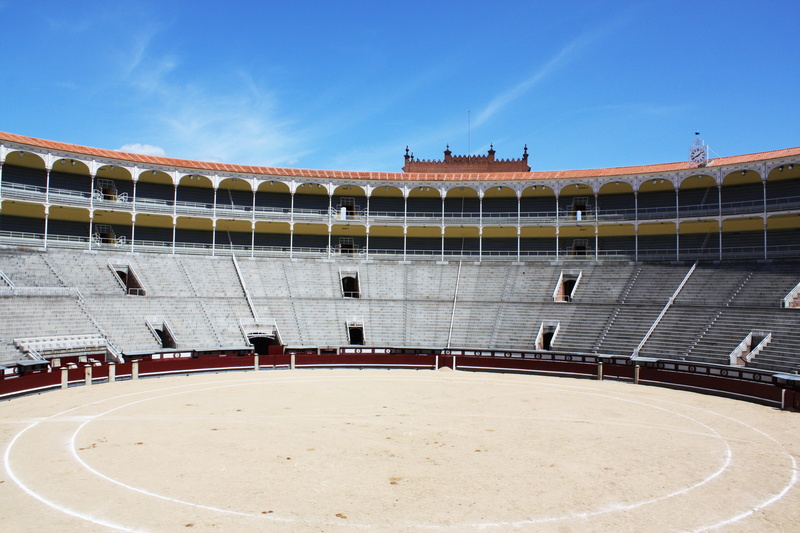team sport, motor racing track, outdoors, built structure, architecture, 4K, empty, competition, madrid, sport, auditorium, spain, arts culture and entertainment
