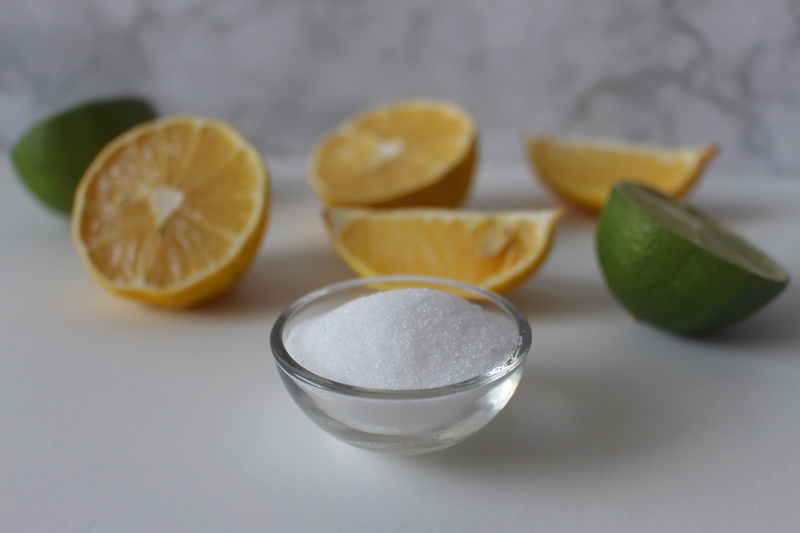 5K, cross section, orange, refreshment, drinking glass, citric acid, wellbeing, citrus, glass, studio shot, lemon, close up, close-up, citrus fruit, focus on foreground