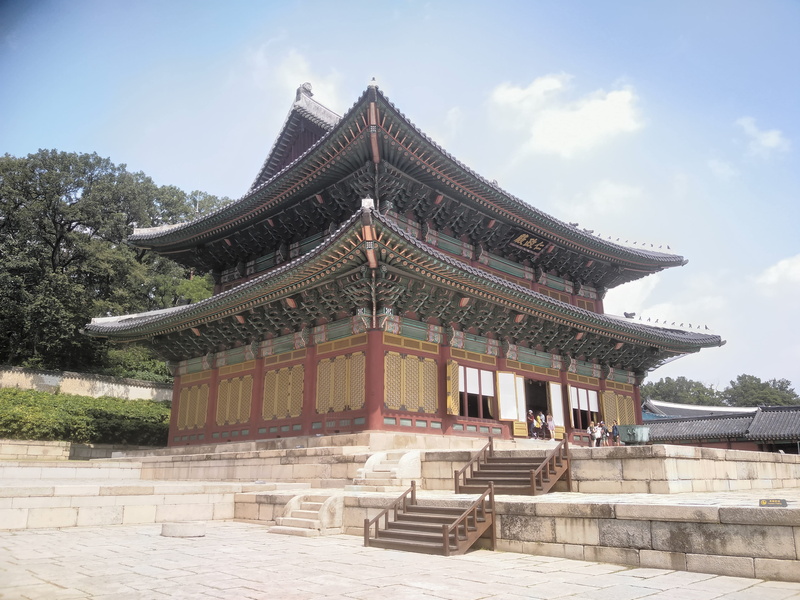 outdoors, low angle view, pain, travel destinations, tourism, no people, palace, day, built structure, moon, once upon a time, belief, staircase, religion