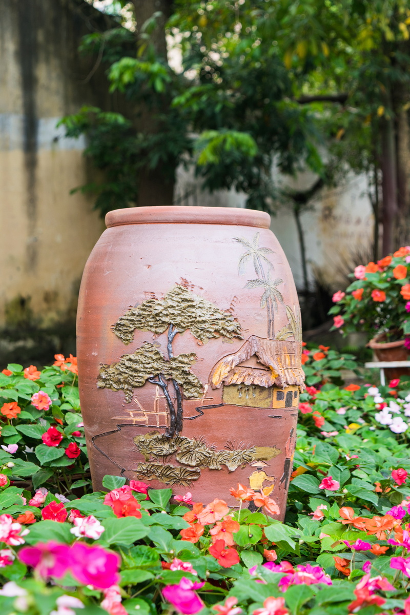 made, terra, creativity, decor, coil, day, gardening, collection, outdoors, plant, detail, still life, floral pattern, pot, san, handmade, trio, jar, decorate
