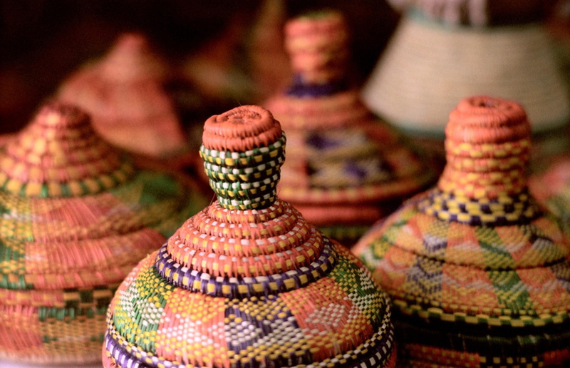 drum, red, craft, backgrounds, art and craft, multi colored, still life, africa, photo, large group of objects, no people, retail, african art, variation