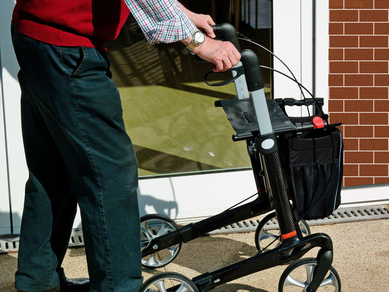 pensioners, ill, holding, one person, rollator, building exterior, 2K, architecture, care, outdoors, slowly, retirement, care insurance, working, real people