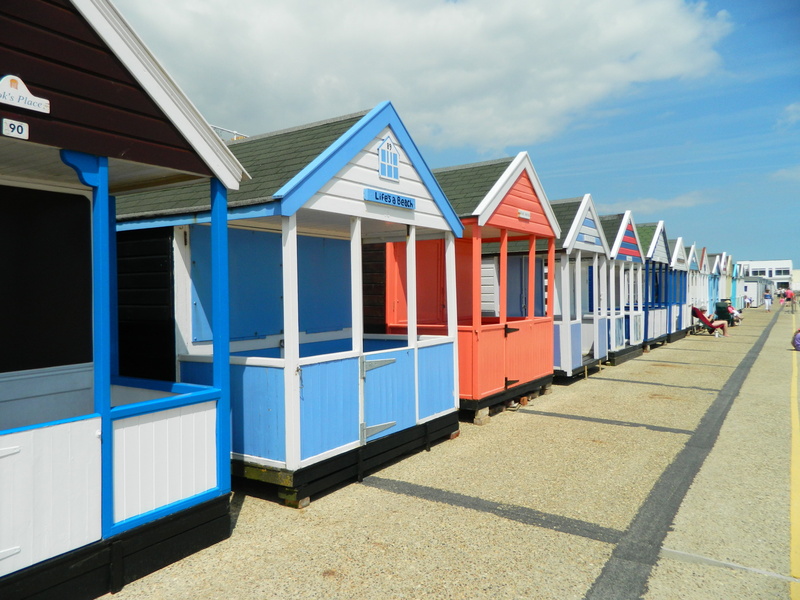 blue, built structure, southwold, outdoors, beach hut, sunlight, in a row, side by side, land, 4K, building, incidental people, suffolk, beach, colourful
