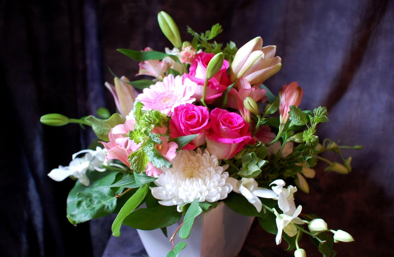 no people, indoors, rose, pink Color, gerbera, gift, decoration, flower arrangement, day, lilies, flowering plant, leaves, vulnerability, valentines Day - Holiday