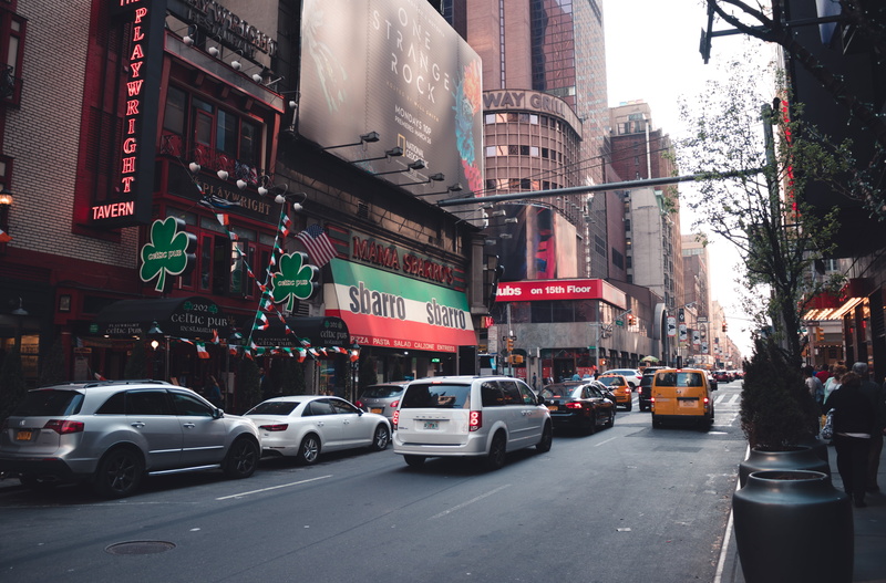 city life, traffic, car, minivan, New York state, silver, 5K, on the move, urban, city, transportation, architecture, mode of transportation, New York City