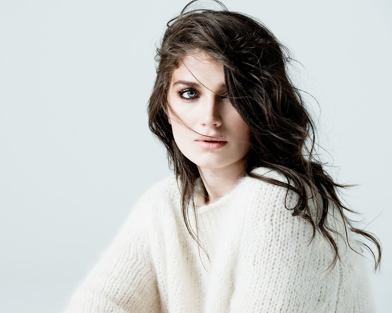 Irish, actress, simple background, green eyes, 1080P, long hair, Eve Hewson, women, brunette, dark hair