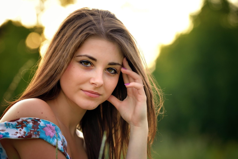 model, smiling, 1080P, landscape, women outdoors, Dana Kareglazaya, nature