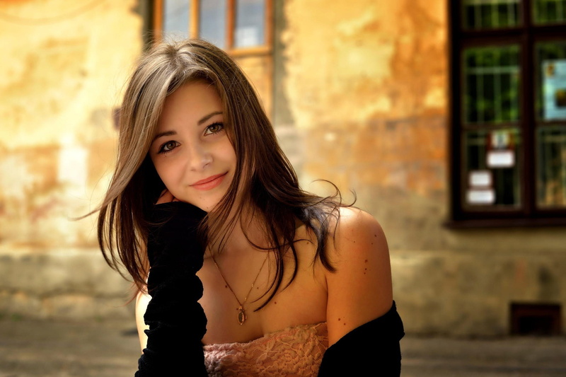 looking at camera, young adult, standing, young women, brown hair, beautiful woman, dana kareglazaya, women, portrait, hairstyle, 1080P, architecture