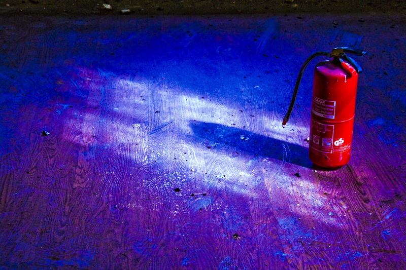 illuminated, accidents and disasters, safety, Space, no people, metal, close-up, indoors, purple, still life, floor, outdoors, fire, aerosol can, 4K, blue