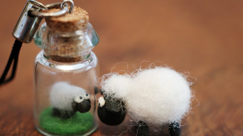 preparation, salt shaker, softness, wood - material, focus on foreground, day, salt - seasoning, seasoning, photography, close-up, white color, cotton