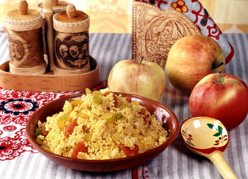 variation, crockery, porridge, 1080P, cooking, breakfast, high angle view, lunch, wood - Material, no people, cultures, apples, organic, ripe, floral pattern