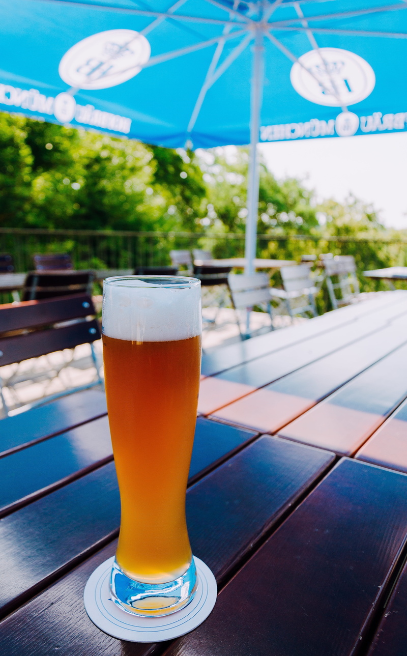 4K, unfiltered, table, wheat beer, day, alcohol, beer, thirst, transparent, spicy, freshness, beer garden, household equipment, drink, still life, glass