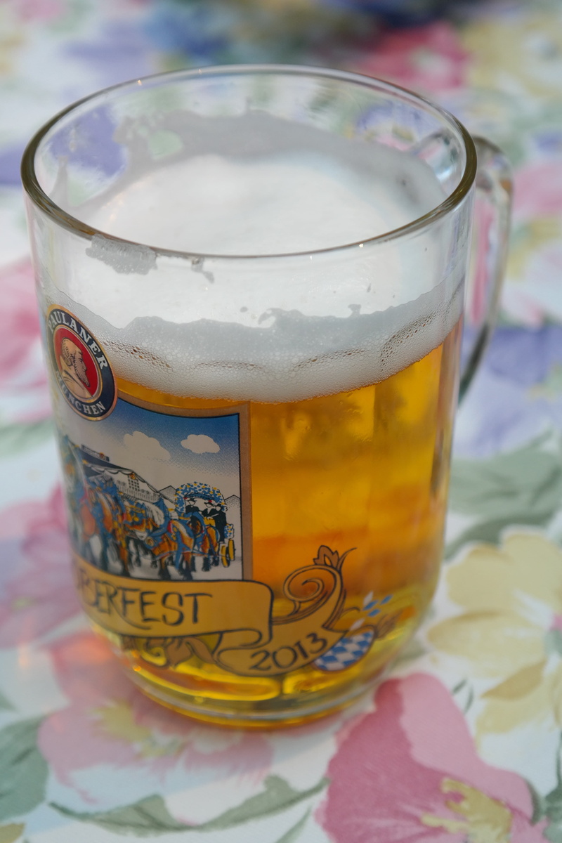 beer garden, no people, thirst quencher, glass - material, thirst, drinking glass, refreshment, focus on foreground, beer - alcohol, Wheat Beer, floral pattern