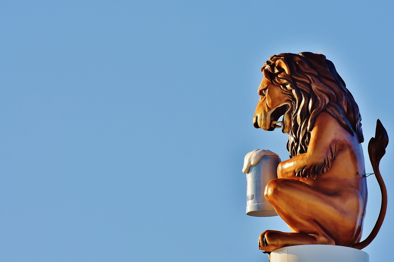 bavaria, löwenbräu, traditionally, blue, lion, day, sky, profile view, female likeness, brewery, beer, one person, human representation, sculpture, copy space
