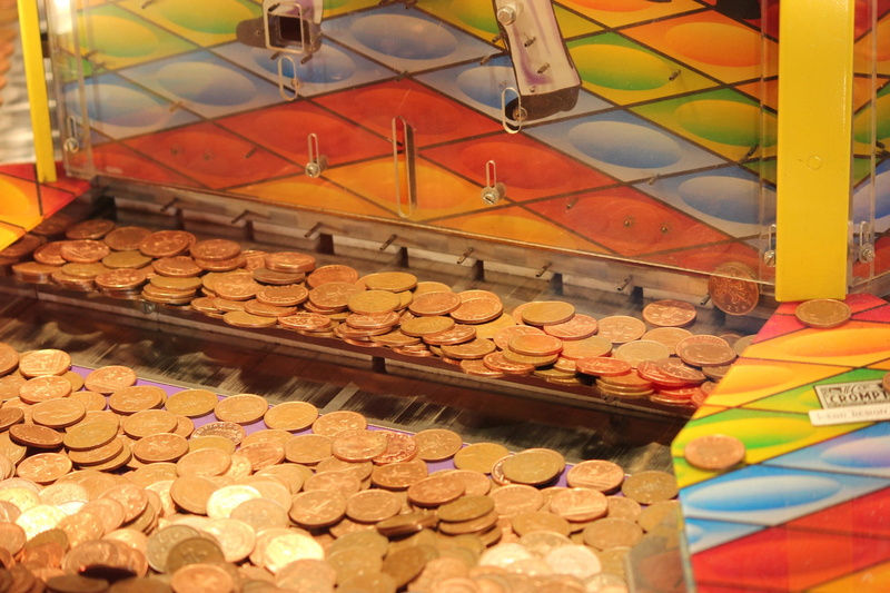 macaroon, Coin Drop, store, display cabinet, dollar, compete, fortune, competition, retail display, cents, gamble, jackpot, sweet, 1080P, temptation, cash