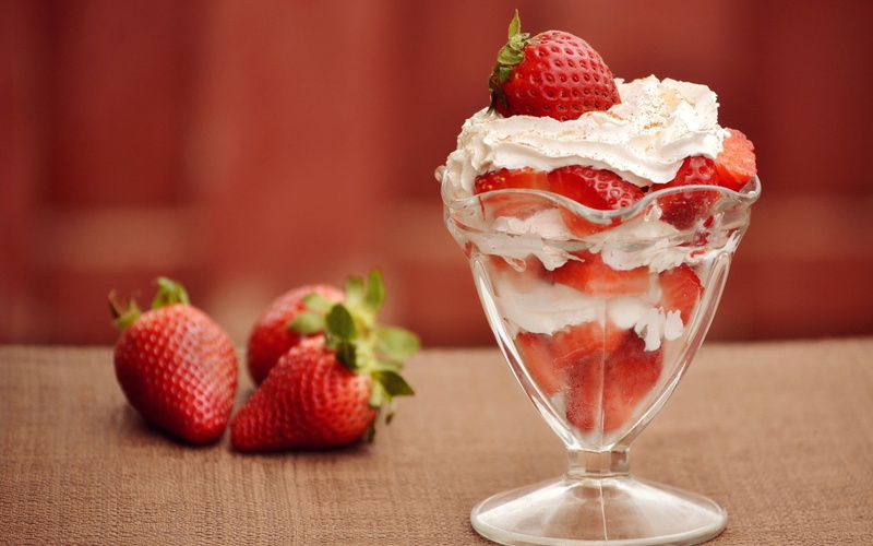 food and drink, cream, ready-to-eat, Food, red, indoors, healthy eating, fruit, strawberry, berry fruit, glass, close-up, dairy product, frozen food, cold
