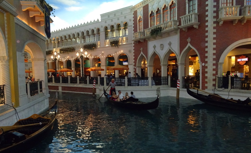 famous Place, building, boulevard, waterfront, building exterior, vacations, gamble, tourism, built structure, strip, gambling, nature, italy, transportation