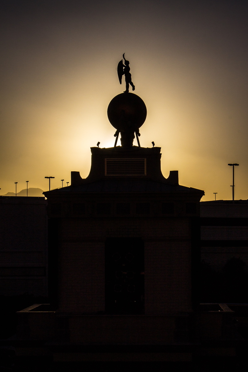 landmark, outdoors, strip, las vegas, monument, travel, gamble, architectural column, america, statue, travel destinations, new, liberty, casino, vegas