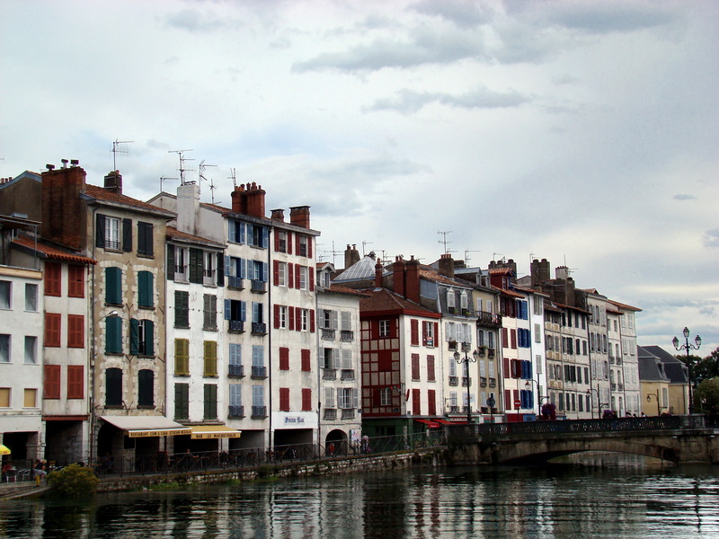 The bridge, Bridge, Channel, France, Buildings, Home, Canal, 2K, Bayonne, Building