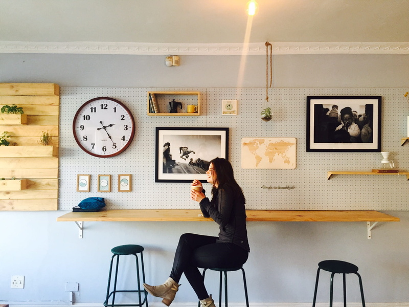 cafe, near, stall, 1080P, electric lamp, area, hairstyle, woman, dining, indoors, home, sitting, bar, chair, clock, young adult, home interior, restaurant