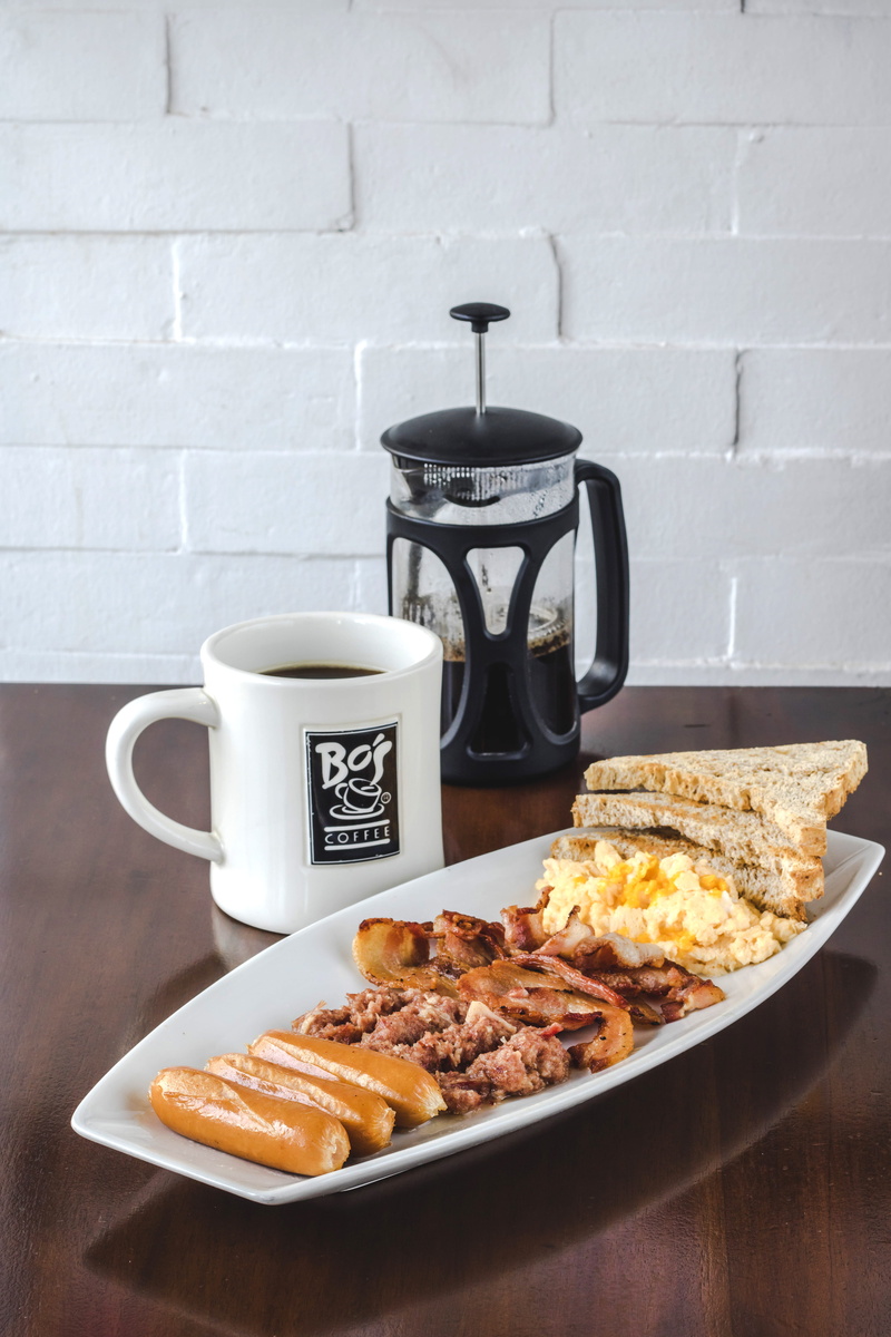cup, dinner, breakfast, plate, lunch, table, french press, mug, toast, brown, bread, refreshment, pastry, food, backgrounds, fried, crockery, cultures