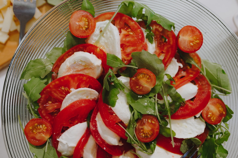 ready-to-eat, healthy eating, snack, table, meal, close-up, tomato, still life, indoors, leaf, salad, aperitif, food, snacks, red, 5K, herb, freshness