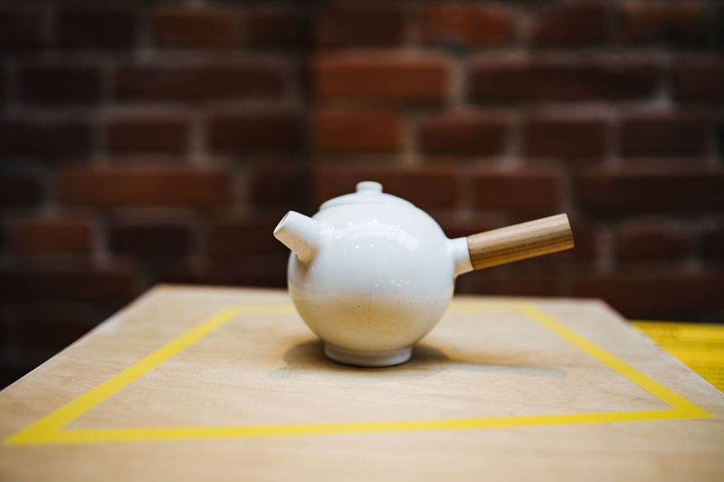 ceramic, wall, drink, brick, freshness, collection, dishware, food and drink, hot drink, dishes, tablecloth, brick wall, indoors, crockery, refreshment