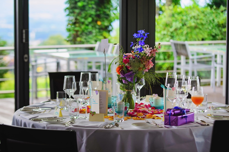 eat, party, vase, setting, meal, fixed, luxury, glass - material, freshness, flowering plant, dinner, catering, dining, restaurant, plate, fork, 4K, drinking glass