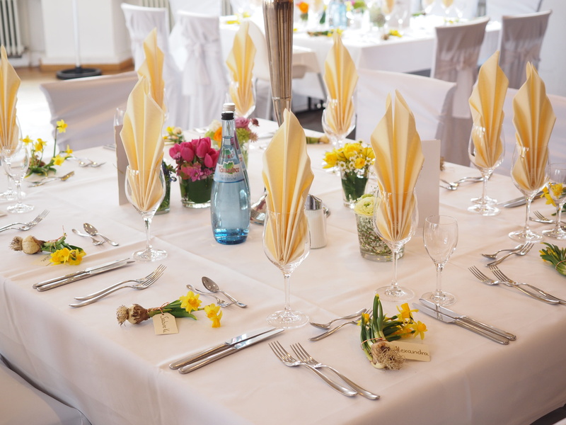 still life, 4K, stainless, flowering plant, flower arrangement, table, hall, festive, white, restaurant, chairs, choice, setting, nature, steel, tablecloth