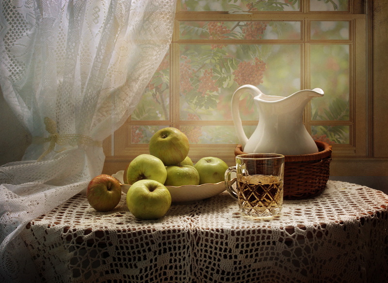 photo, basket, still-life, jug, 2K, wicker, highball, apples, food, glass, container, table, juice