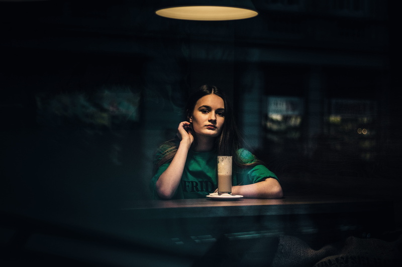 5K, table, contemplation, waiting, cafe, lighting equipment, females, beautiful woman, women, electric lamp, sadness, highball, liquid, depression - sadness