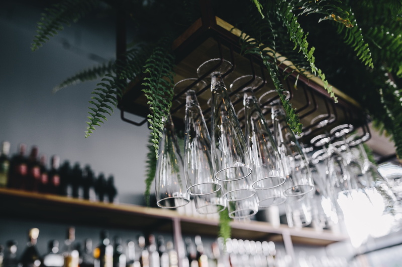 restaurant, empty, household equipment, close-up, architecture, big, crystal, day, no people, large group of objects, hanging, focus on foreground, cold temperature
