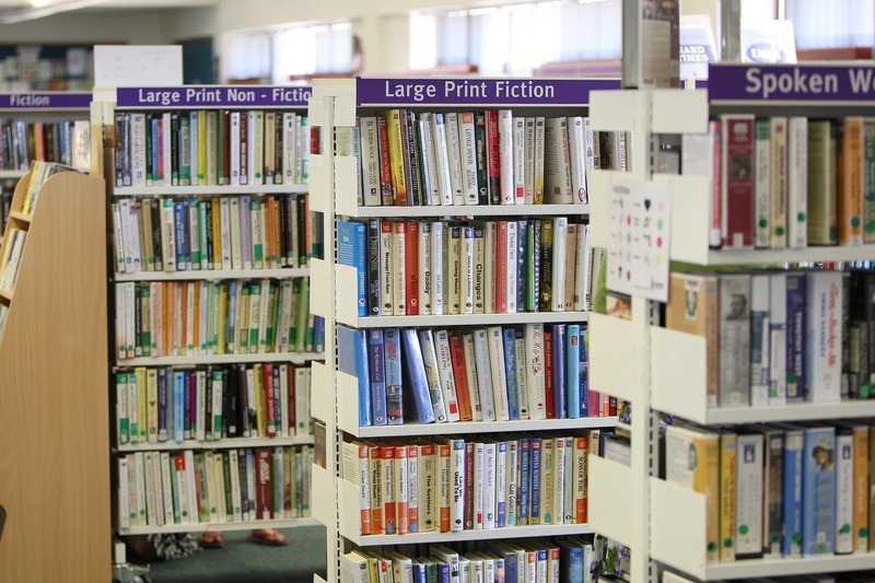 in a row, resources, literature, arranged, studying, book, collection, no people, bookshelf, close-up, textbook, groups, sets, information, books, 2K