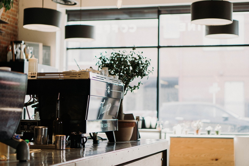 light, 5K, espresso machine, coffee maker, plant, oven, breakfast, coffee shop, cafe, table, potted plant, indoors, day, still life, window, silver, coffee