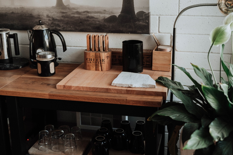 eating utensil, glasses, drink, plant, black, bottle, glass, tea, large group of objects, kitchen utensil, retro, kettle, table, household equipment, 5K