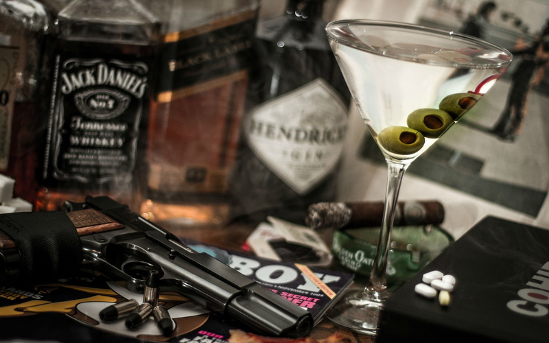 1080P, handgun, martini, ammunition, whiskey, bullets, jack, alcohol, daniel 039 s