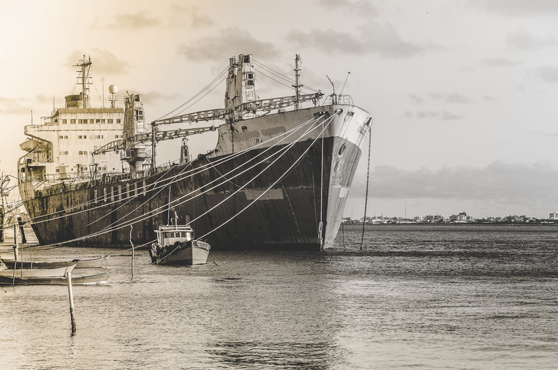 harbor, sailboat, no people, mode of transportation, sea, Ships, outdoors, nature, industry, freight transportation, Black And White, sergipe, rio, waterfront