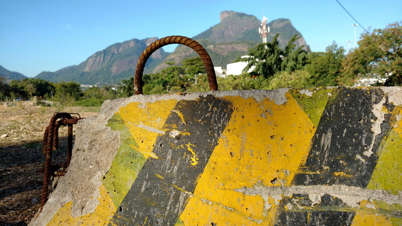 sky, history, deterioration, tree, plant, weathered, rio de janeiro, mountain, rusty, urban, day, brazil, ruined, 5K, summer, abandoned, obsolete, old