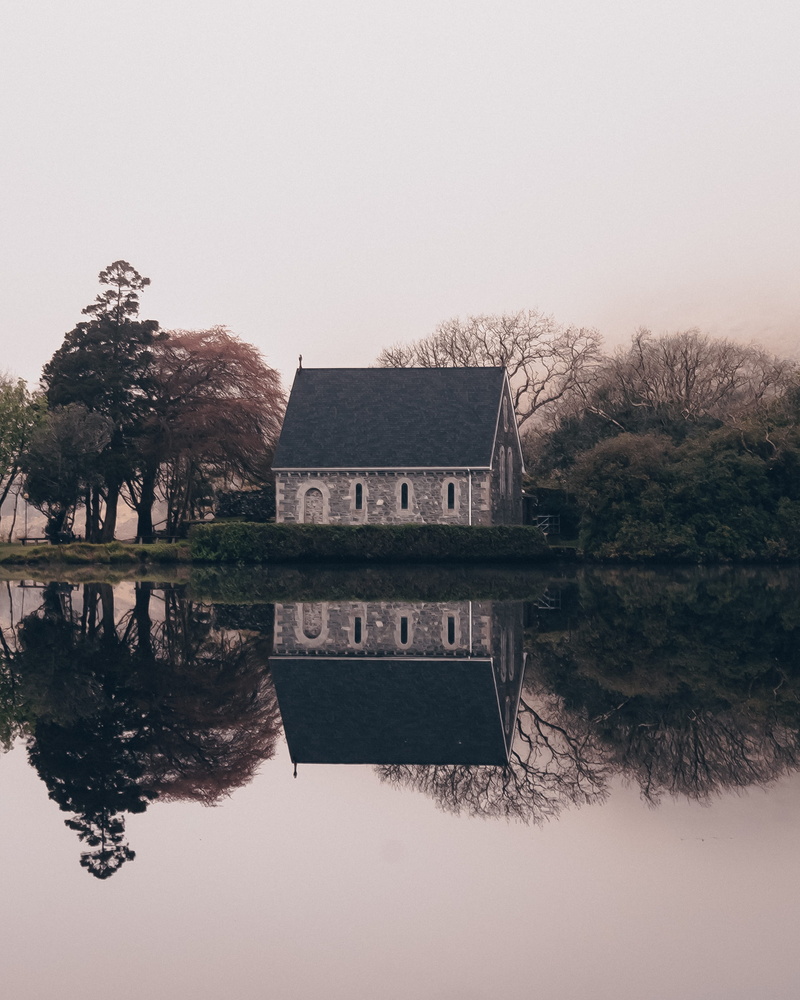 architecture, black, castle, scenery, clear sky, tranquility, 2K, countryside, reflection, tree, lake, surrounded, shelter, house, rural, ireland, gougane barra
