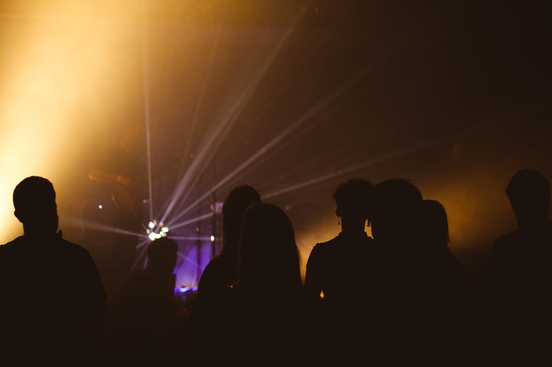 real people, nightlife, group, lighting, music, stage light, musica, person, enjoyment, event, 50, guitar, leisure activities, luces, men, buenos aires