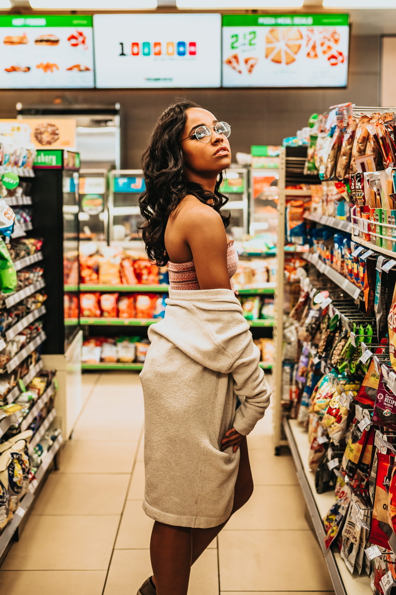 customer, style, beside, women, adult, variation, one person, glasses, inside, buying, store, 4K, shop, seven eleven, white, standing, pose, shopping