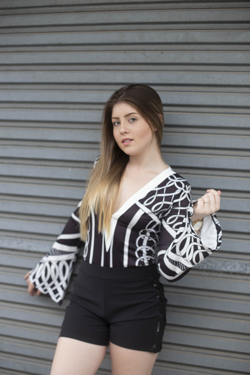 pretty, young women, adult, roll-up door, posing, standing, hairstyle, casual wear, 5K, front, woman, photoshoot, hair, teenager, roll, gray, shutter