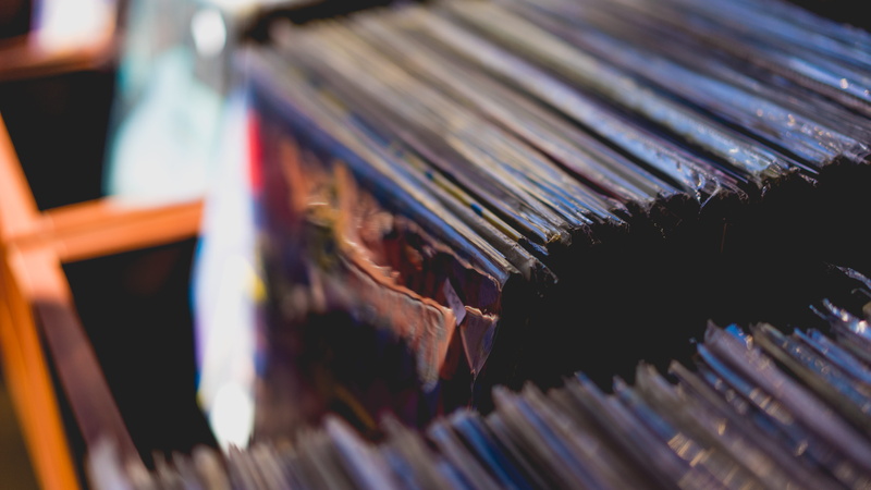 choice, piano key, large group of objects, record, shelf, collection, wood - material, container, in a row, no people, music, old, arts culture and entertainment