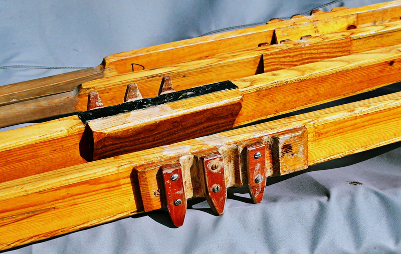 urban, rust, brown, day, indoors, vise, wood - material, table, city, guitar, building, electric guitar, metal, 2K, hook, box, coat rack, in a row, high angle view