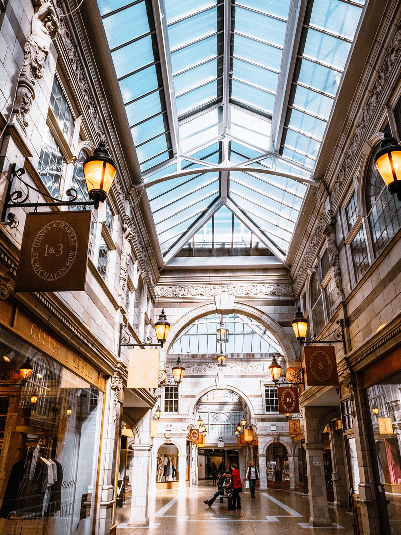 consumerism, contemporary, mall, motion, glass items, lamps, inside, glass windows, arch, futuristic, daytime, lights, daylight, shopping, transportation