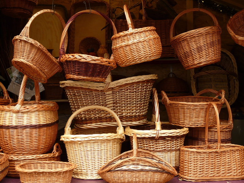 Baskets, market stall, choice, for sale, no people, art and craft, arrangement, Willow, basket, braided material, 2K, lot, order, day, brown, stack, picnic basket